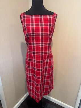 Vintage Classic Red Plaid Sleeveless Shift Dress has Square Neckline Zipper Back